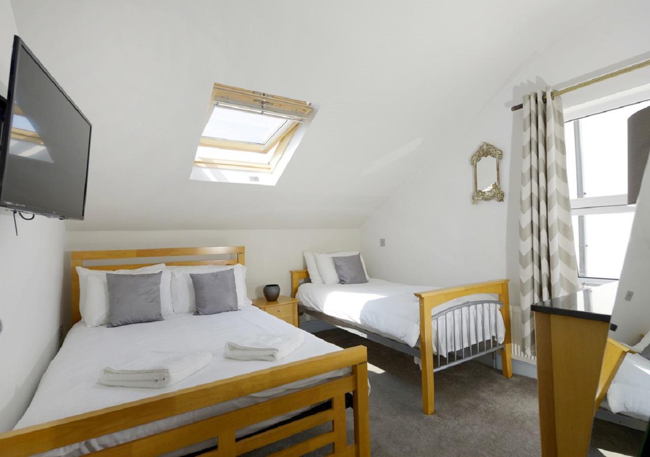 Southsea Rocks Hotel ポーツマス エクステリア 写真